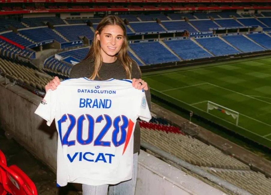 Jule Brand assina com as Lyonnes até&nbsp;2028