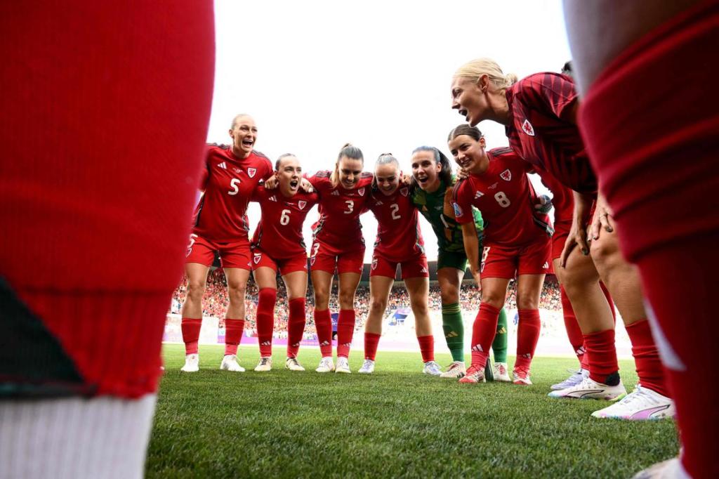 Seleção do País de Gales Sofre Acidente a Caminho do&nbsp;Treino!