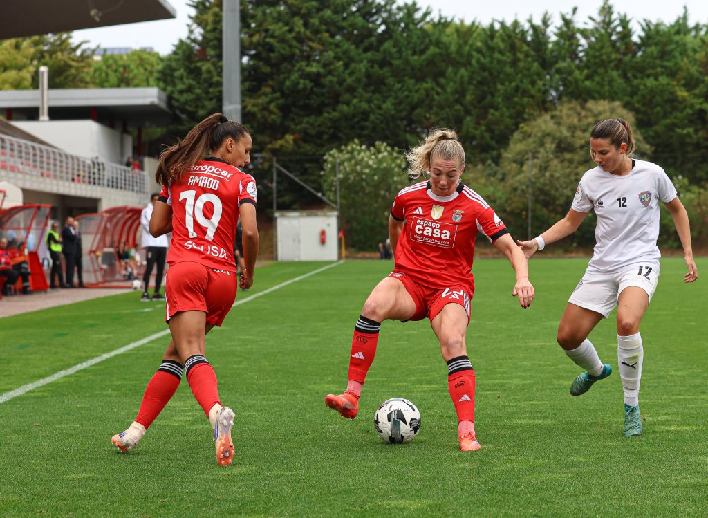 Benfica volta a golear na Liga BPI, desta vez por uns expressivos&nbsp;8-0