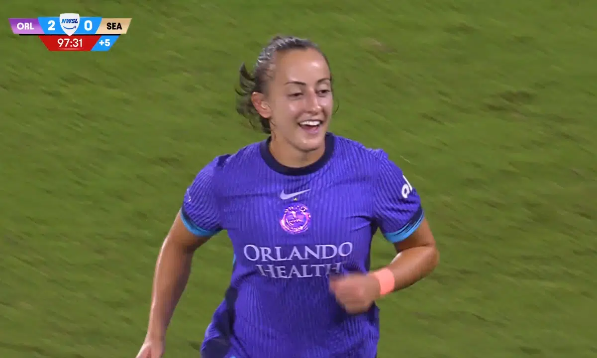 Que momento! Marta confiou a bola a Luana, que regressou assim aos golos pelo Orlando Pride após vencer o cancro
