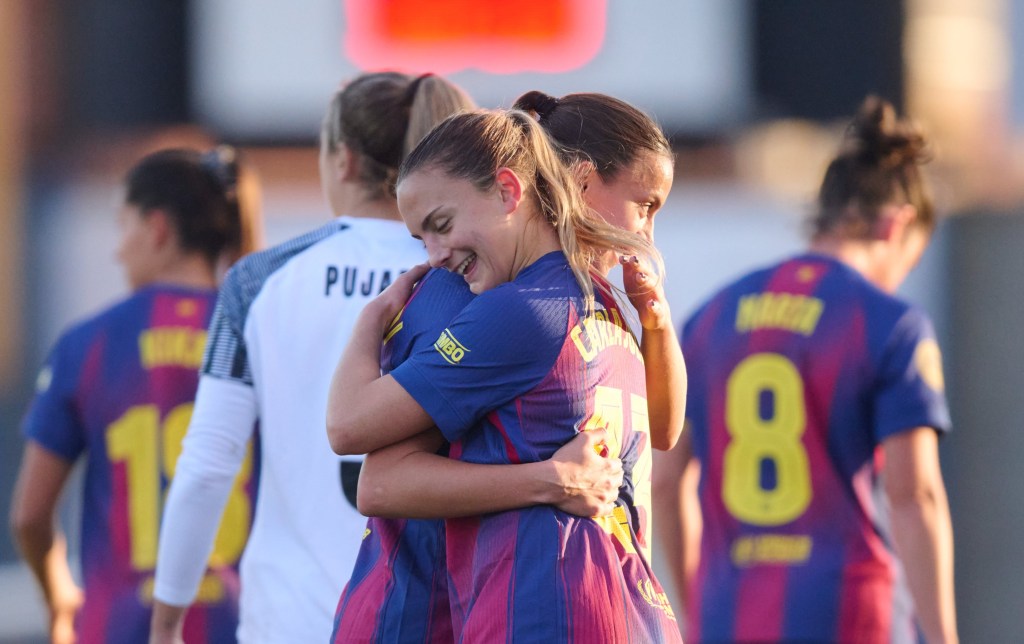 Pere Romeu aposta na juventude e o FC Barcelona vence por 5-1 o&nbsp;Badalona