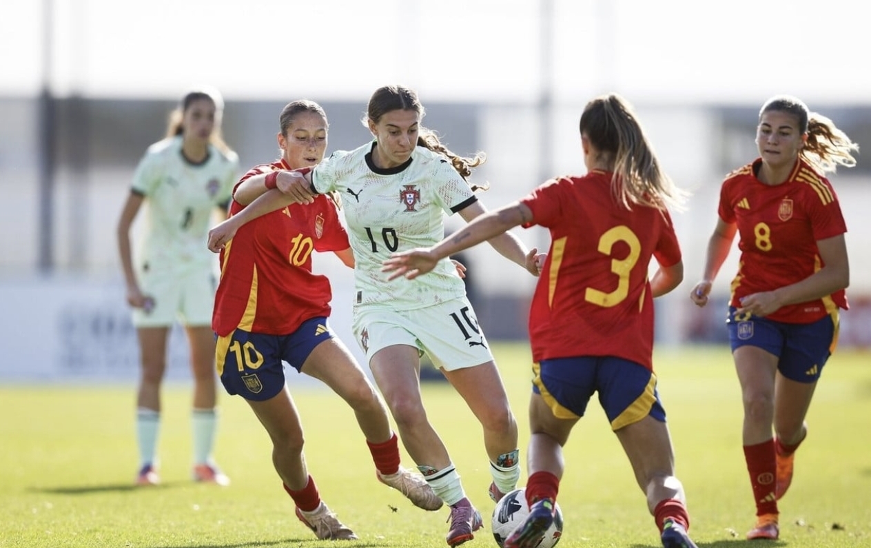 Sub-17 perdem diante da Espanha no encerramento da primeira fase de qualificação