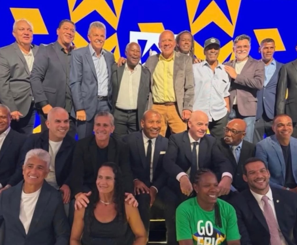 Quando a noite era delas e o palco insistiu em ser&nbsp;deles