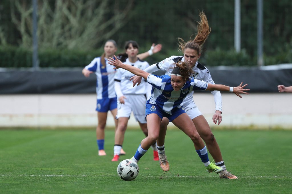 Tudo em aberto para a segunda mão: Vitória SC e FC Porto empatam a duas&nbsp;bolas