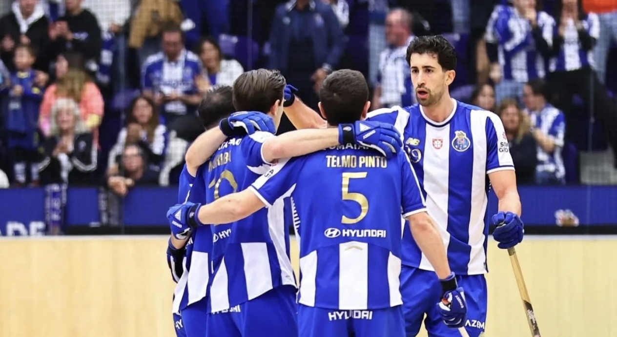 FC Porto vence o Sporting no Dragão Arena por 5-3 e as duas equipas partilham agora o segundo lugar