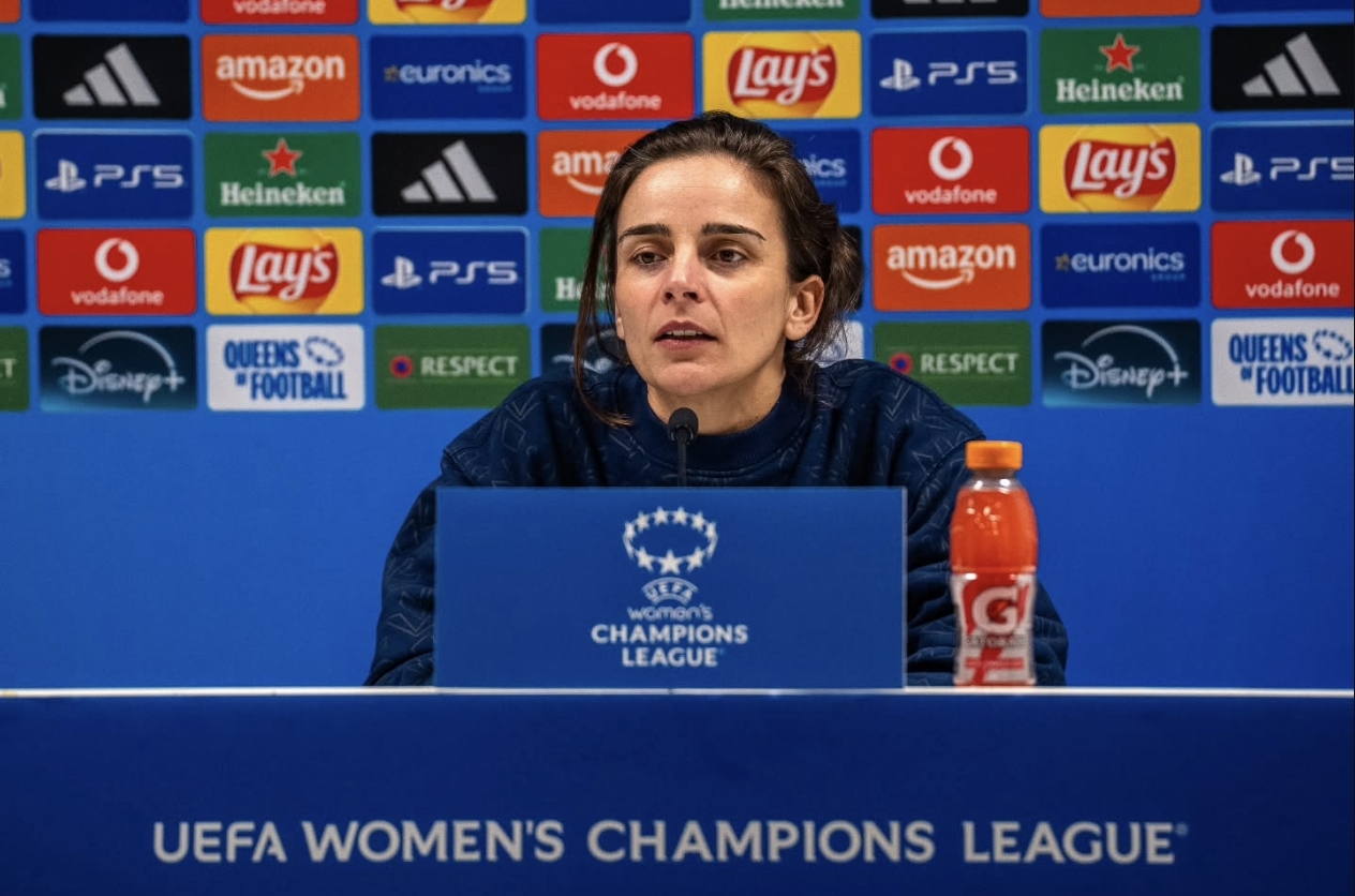 Nova regra! FIFA exige pelo menos duas mulheres na equipa técnica, sendo obrigatório uma delas ser treinadora principal ou adjunta