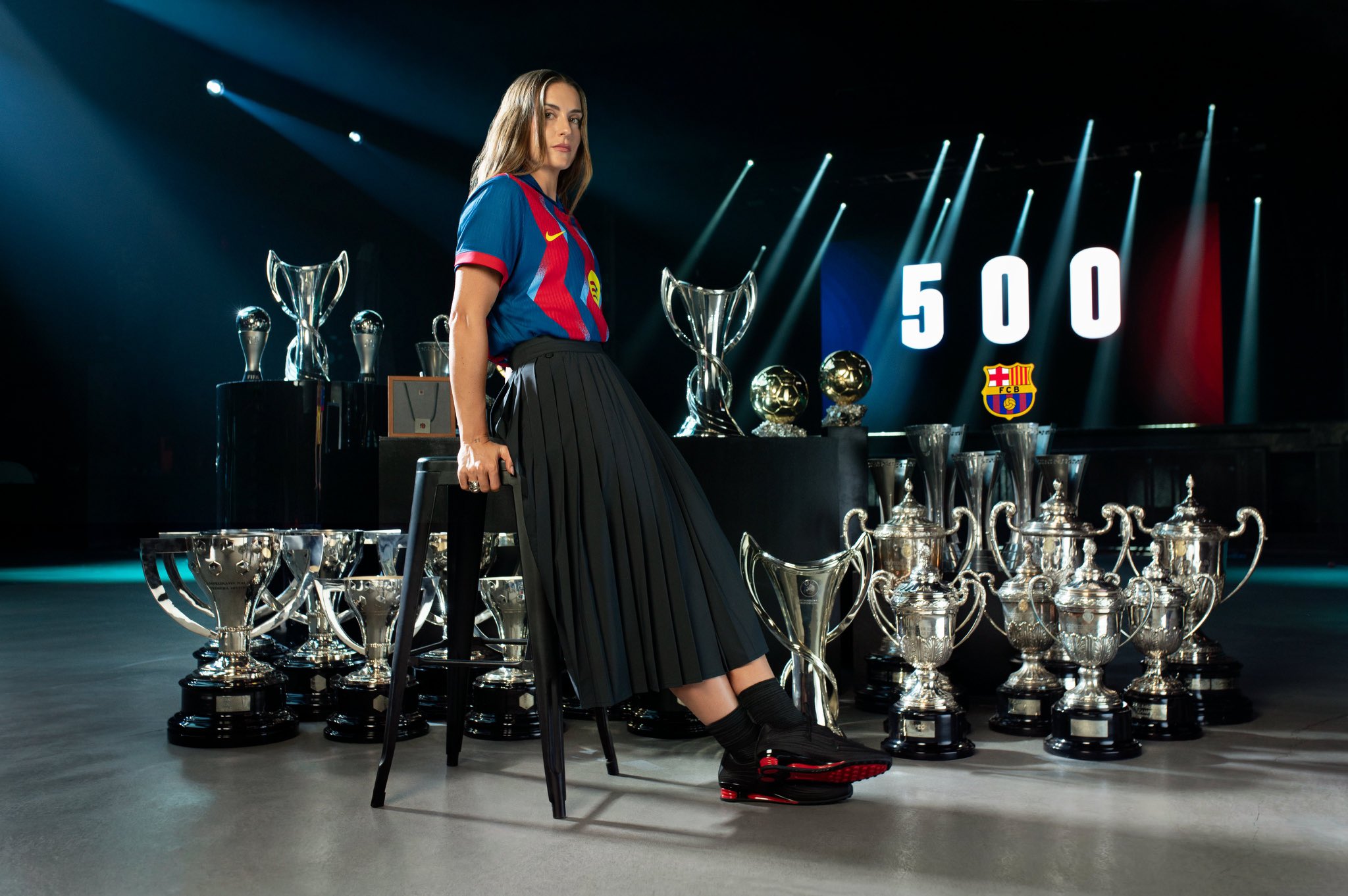 La Reina faz história novamente: Alexia Putellas supera Lionel Messi e torna-se na jogadora com mais títulos conquistados pelo FC Barcelona