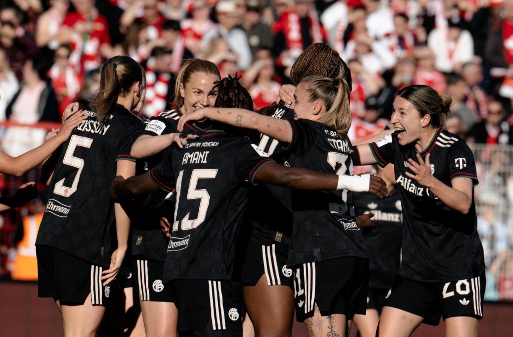 Bayern Munique vence e sagra-se tetra campeão&nbsp;alemão