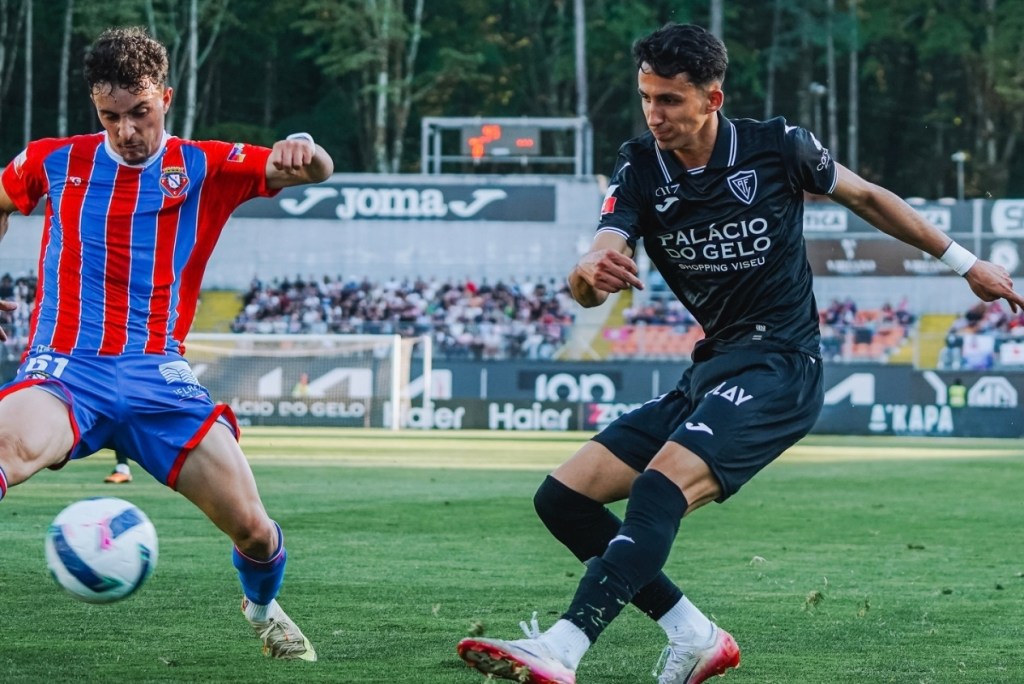 Académico de Viseu escorrega em casa frente ao Felgueiras e não consegue aproveitar a perda de pontos do Marítimo