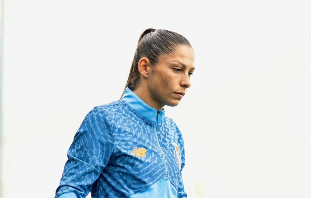 Intervenção cirúrgica trava final de época da capitã portista: Ema Gonçalves operada após fraturar o&nbsp;perónio