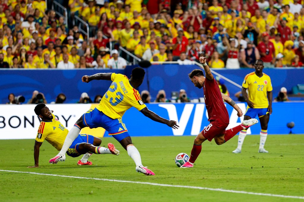 S.Diogo Costa salva um desaire maior: Portugal empata a zeros com a&nbsp;Colômbia