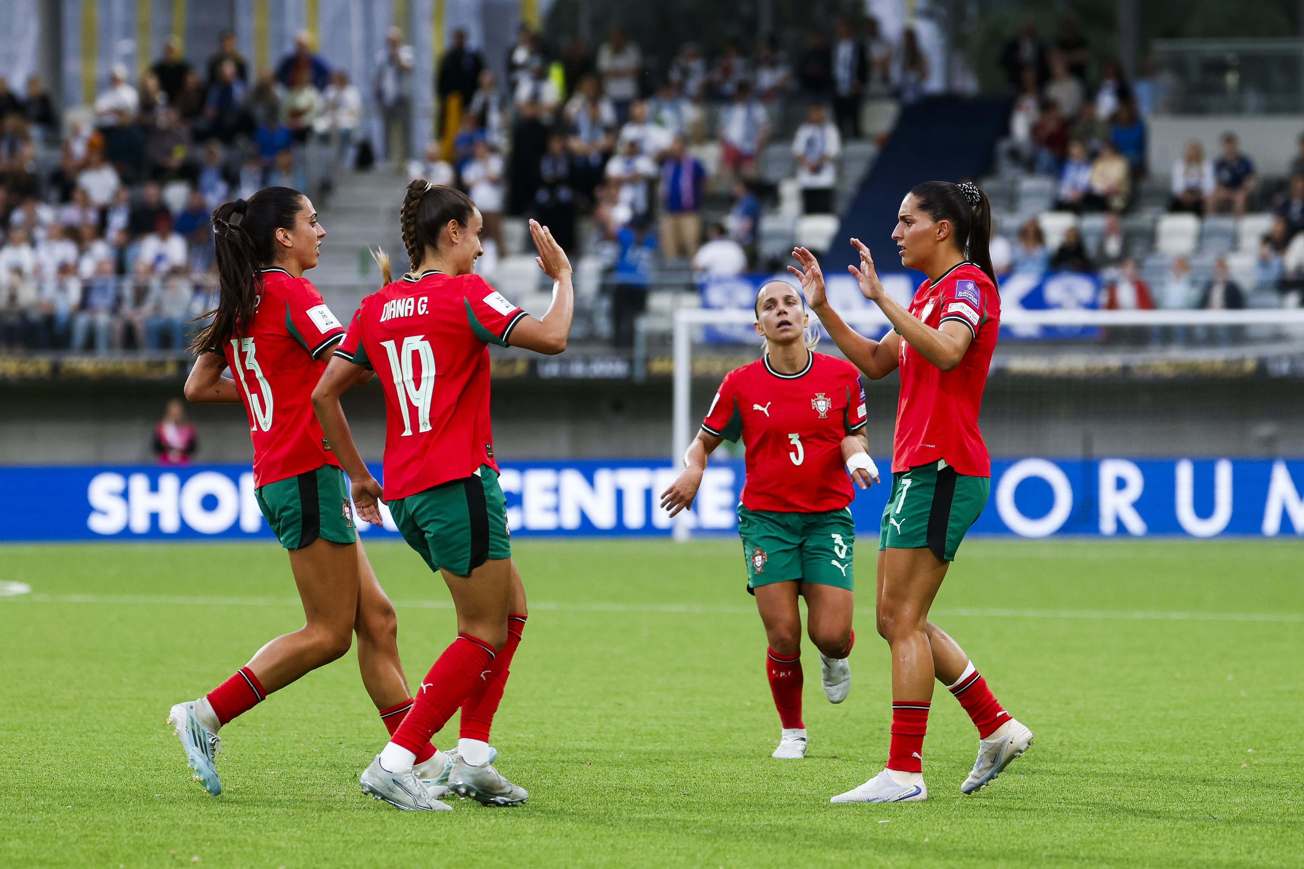 Sabor agridoce no regresso à Liga A: Portugal perde frente à Finlândia por 3-1.
