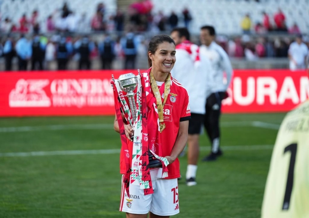 Saída oficializada: Carole Costa deixa o&nbsp;Benfica