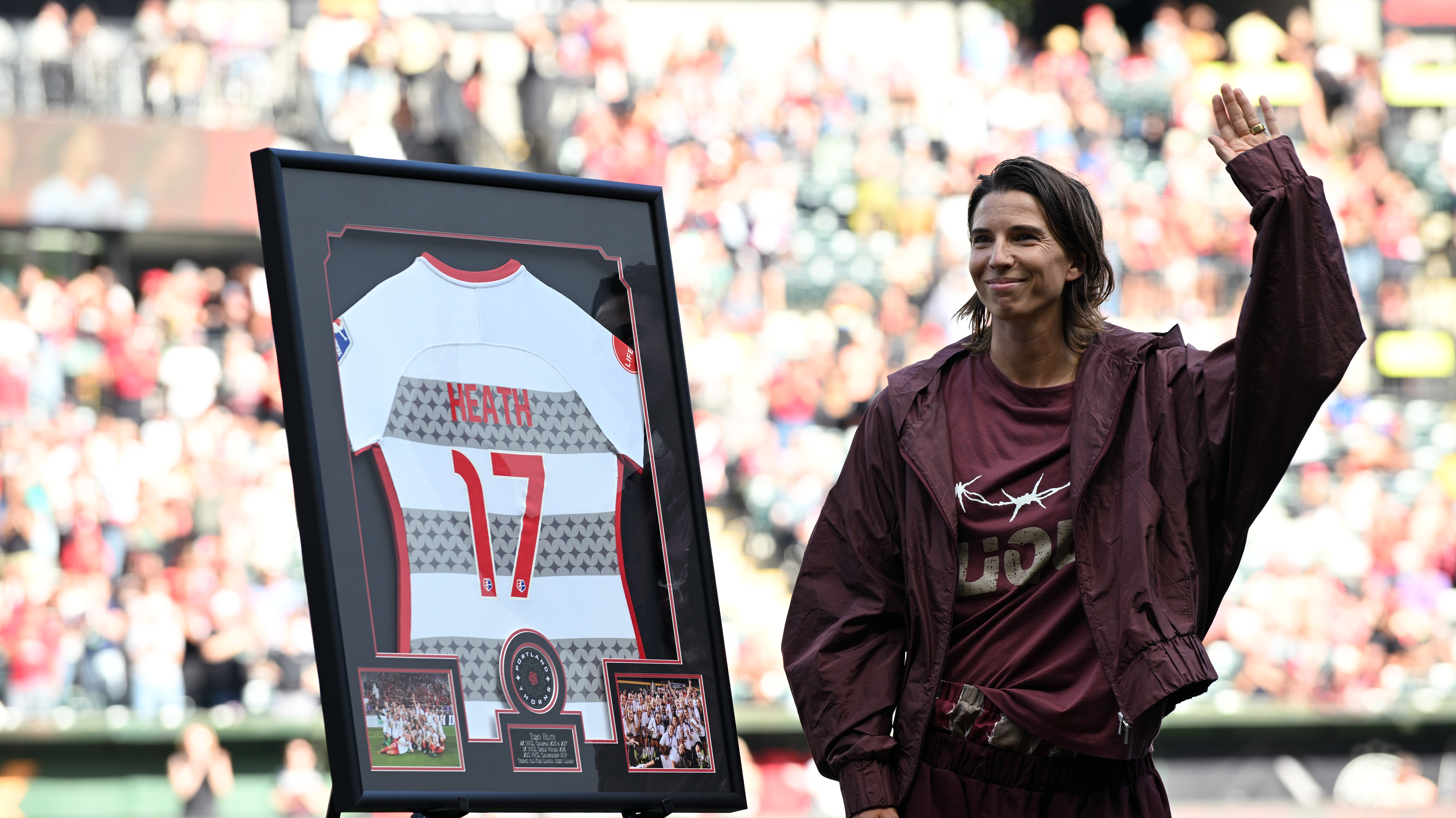 Tobin Heath regressa ao relvado do Providence Park, casa do Portland Thorns, para a sua despedida oficial do futebol