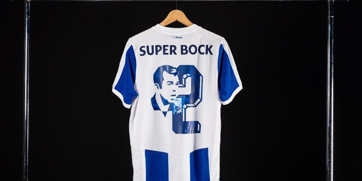 FC Porto assinala um ano da morte de Jorge Costa com camisola de homenagem