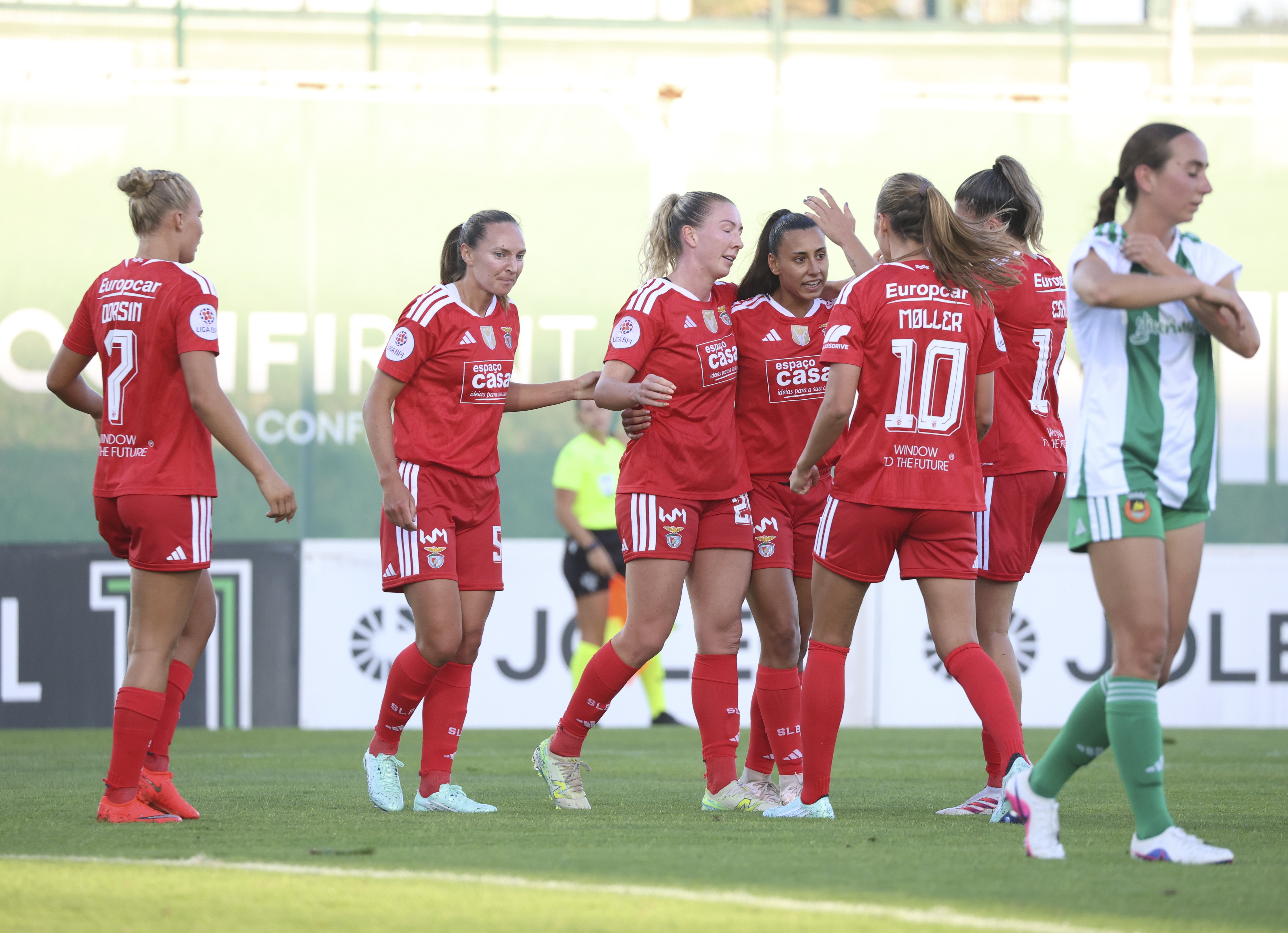 Chandra Davidson decide em Vila do Conde e dá vitória ao SL Benfica