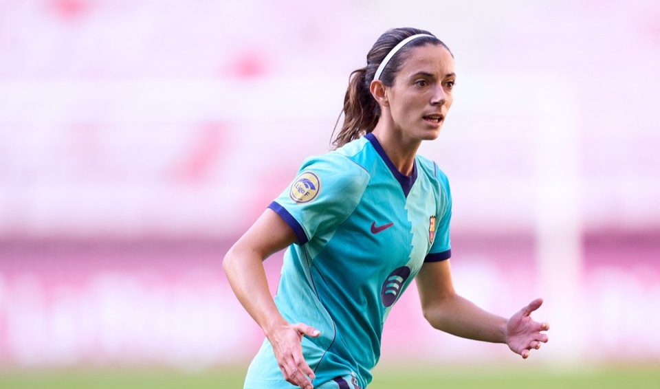 Quatro meses depois, Aitana Bonmatí regressou aos relvados numa vitória do FC Barcelona