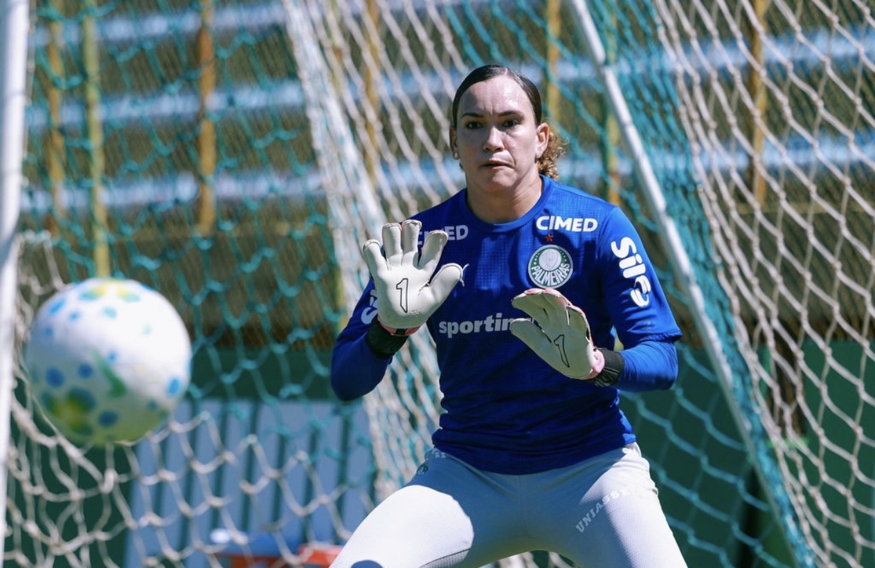 Palmeiras afasta Kate Tapia da Libertadores por motivos disciplinares após viagem antecipada à Colômbia, e guarda-redes quebra o silêncio: «Por detrás de cada futebolista existe uma pessoa»